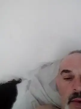 Snapshot of sexyviejito chatting on November 26, 2025, 9:21 am sexyviejito online show from November 26, 2025, 9:21 am