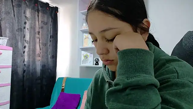 KOREN JALAA online show from April 17, 2026, 3:37 pm