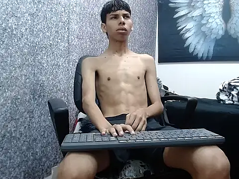 sexyboys cutex18 online show from October 11, 2025, 6:17 pm