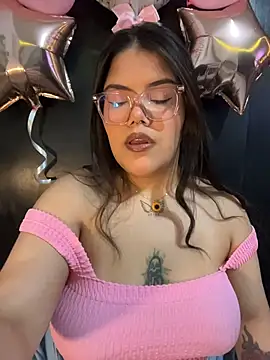 Snapshot of GabrielleMarsh1 chatting on November 29, 2025, 2:36 am GabrielleMarsh1 online show from November 29, 2025, 2:36 am
