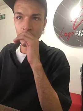 santyrestrepo online show from October 9, 2025, 10:19 pm