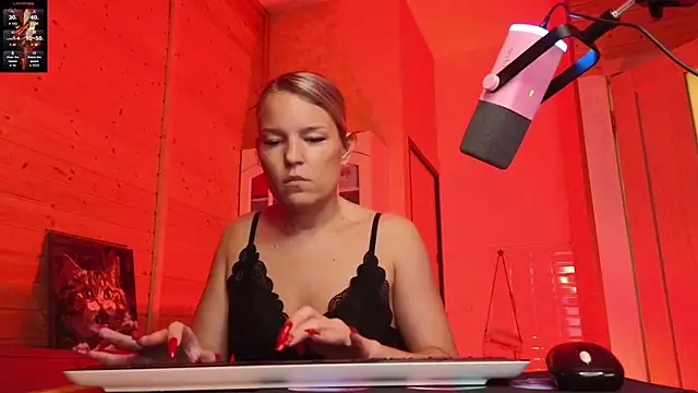 Lady Shine online show from April 15, 2026, 3:52 pm