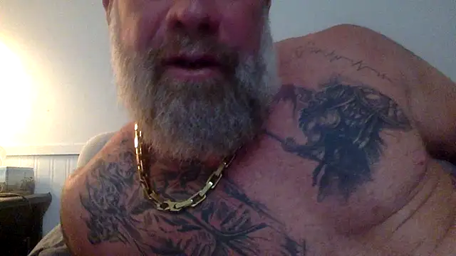 Snapshot of Muscledick40 chatting on June 23, 2026, 5:16 am Muscledick40 online show from June 23, 2026, 5:16 am