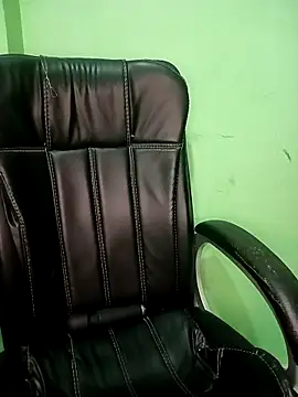 Rashmi 011 online show from January 17, 2026, 3:33 am