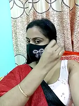 daisy-03 online show from November 2, 2025, 3:47 pm