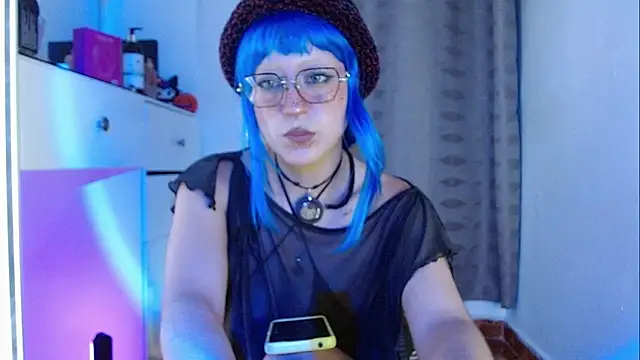 zora blue777 online show from November 19, 2025, 1:05 am