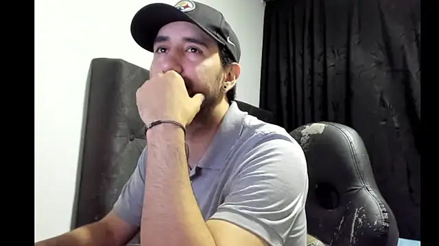 coolfriki online show from October 28, 2025, 3:21 am