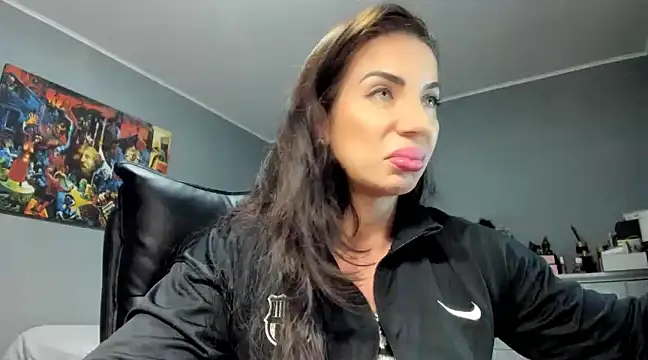 Alesyamuscledollxh online show from March 2, 2025, 8:40 pm