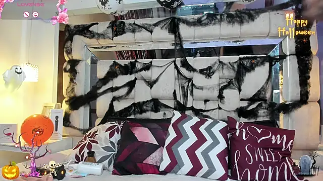 Gaiaxxx online show from October 28, 2025, 2:59 am