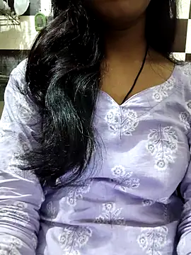 anjali2351 online show from October 17, 2025, 11:18 pm