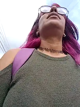 Abby 2-1 online show from October 16, 2025, 8:10 pm