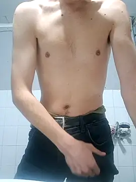 Snapshot of Aragis35 chatting on November 2, 2025, 10:12 pm Aragis35 online show from November 2, 2025, 10:12 pm