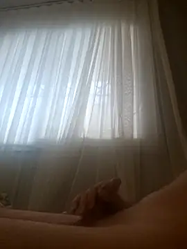 Snapshot of Aragis35 chatting on November 5, 2025, 1:33 pm Aragis35 online show from November 5, 2025, 1:33 pm