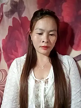 lucky774- online show from November 6, 2025, 4:46 am