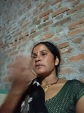 Snapshot of Nm_sanjna chatting on July 13, 2026, 11:18 pm Nm sanjna online show from July 13, 2026, 11:18 pm