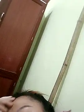 Ducky27021991 online show from October 14, 2025, 6:03 am