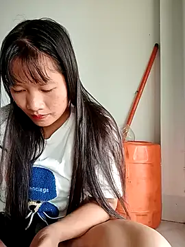 TrangNemo online show from October 6, 2025, 9:07 am