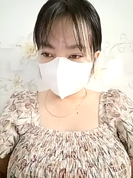 Xuka203 online show from October 18, 2025, 4:48 am