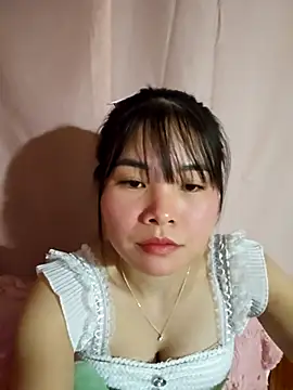 Mylove-here online show from November 5, 2025, 8:47 am