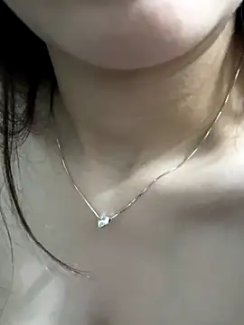 Beyeuuu online show from November 16, 2025, 3:01 am