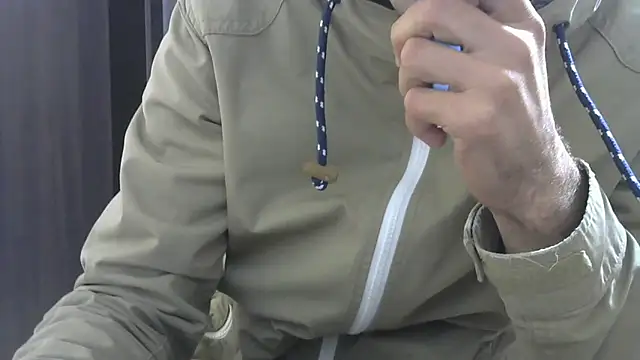 MakabulaAndrey online show from October 7, 2025, 9:01 pm