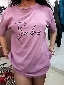 Snapshot of anshika0124 chatting on March 10, 2026, 11:04 am anshika0124 online show from March 10, 2026, 11:04 am