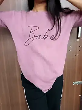 Snapshot of anshika0124 chatting on March 14, 2026, 5:57 am anshika0124 online show from March 14, 2026, 5:57 am