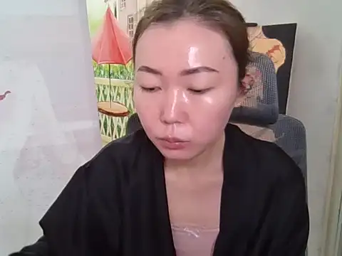 Ysolena online show from February 22, 2026, 12:23 am