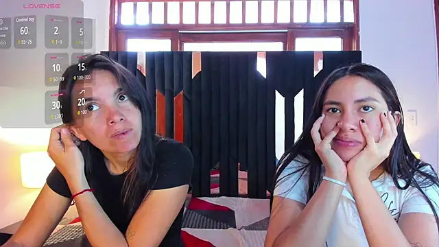 Sofy and Mia online show from October 28, 2025, 12:30 pm