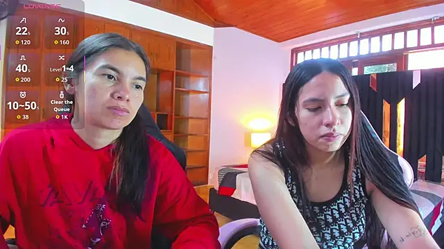 Sofy and Mia online show from January 14, 2026, 12:44 pm