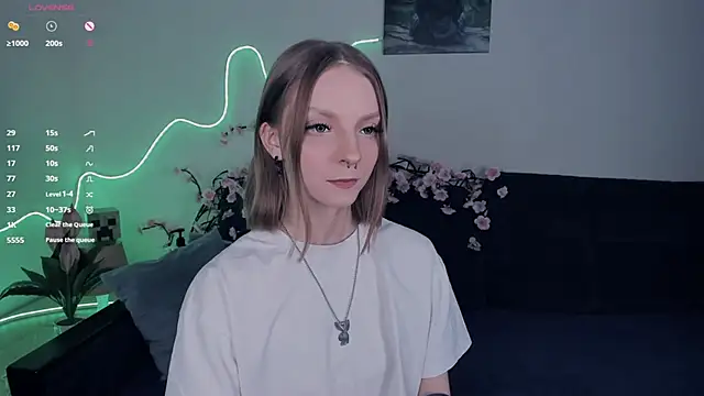 Snapshot of Golden_dawn chatting on November 11, 2025, 7:19 am Golden dawn online show from November 11, 2025, 7:19 am