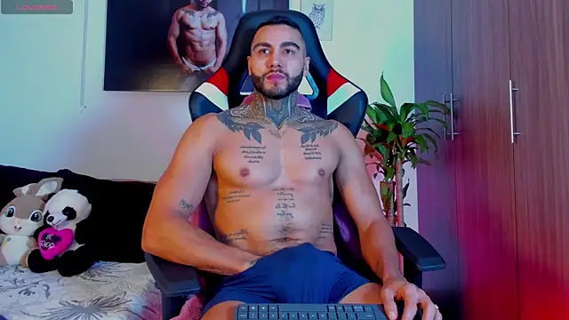 Danny Willson online show from April 20, 2026, 10:18 am