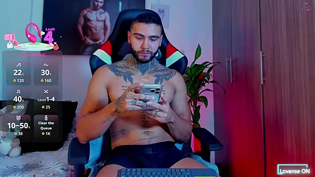 Danny Willson online show from April 24, 2026, 10:28 am