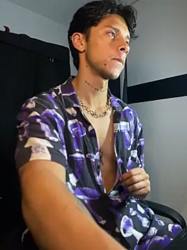 ErosDominant online show from October 25, 2025, 4:20 am