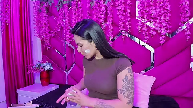 Gisell Squirt  online show from April 20, 2026, 1:25 pm