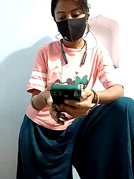 Snapshot of Payal_G chatting on October 19, 2025, 10:16 am Payal G online show from October 19, 2025, 10:16 am