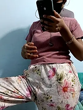 Snapshot of Payal_G chatting on November 12, 2025, 2:50 pm Payal G online show from November 12, 2025, 2:50 pm