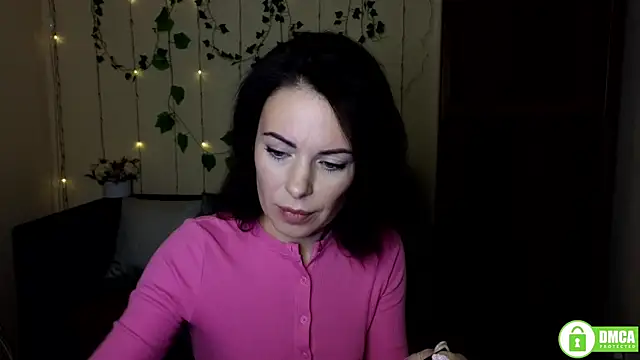 Rita lovvylyou online show from October 20, 2025, 5:30 am