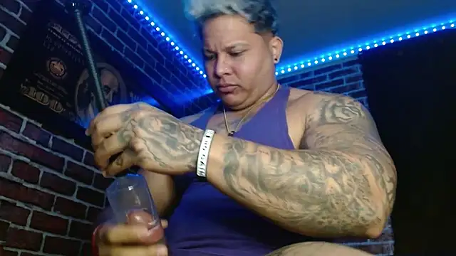 jordan bigcock  online show from November 3, 2025, 12:50 pm