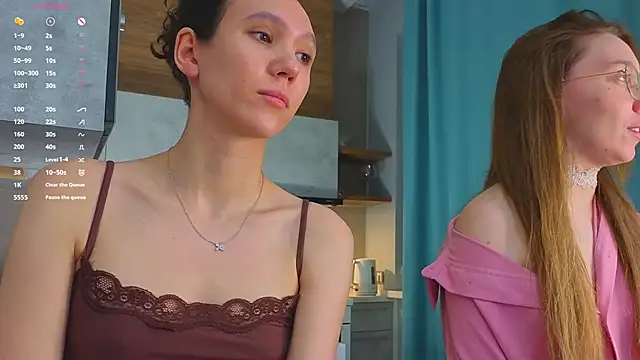 JohnetteConstine online show from December 21, 2025, 5:42 pm