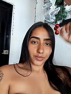 Queen sofya online show from December 16, 2025, 5:51 pm