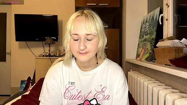 Ulemonala Cute online show from November 7, 2025, 7:03 pm