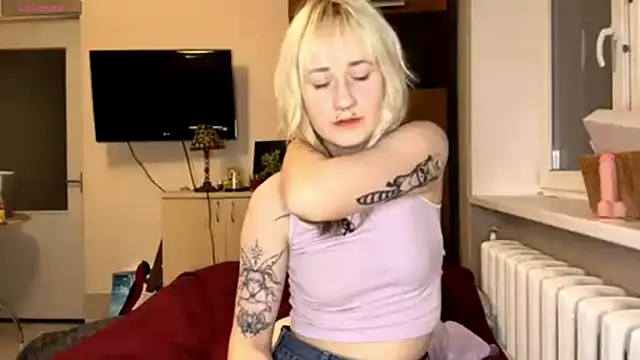 Ulemonala Cute online show from November 29, 2025, 8:01 pm