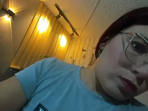 allison mc online show from October 11, 2025, 3:28 am