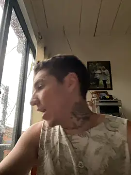 davidxxx 2012 online show from October 15, 2025, 10:32 pm