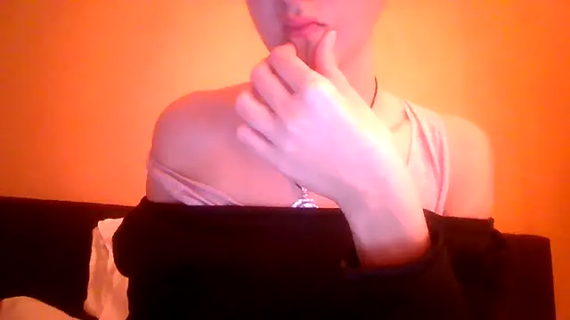 Snapshot of SuperValentina chatting on April 23, 2026, 8:33 pm SuperValentina online show from April 23, 2026, 8:33 pm