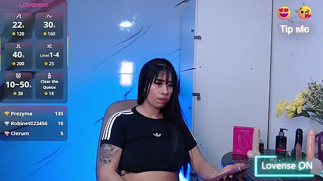 -HelloKitty  online show from October 7, 2025, 8:44 am