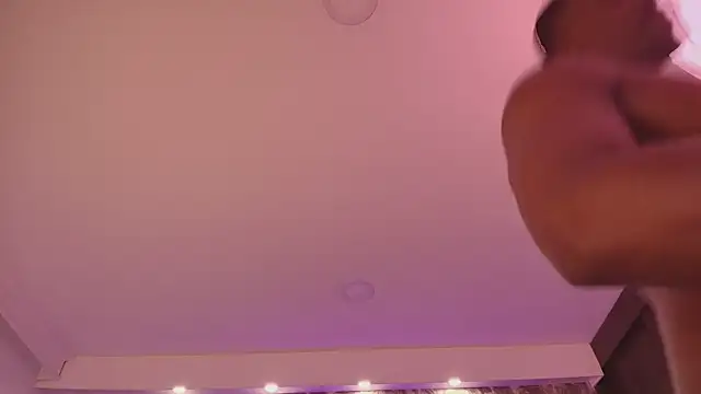 DenzelRios online show from March 4, 2026, 3:34 am