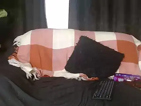 sweet day19 online show from November 2, 2025, 1:19 am