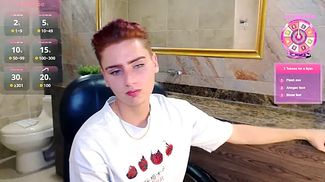 Snapshot of Alex_Millerss chatting on October 14, 2025, 8:31 pm Alex Millerss online show from October 14, 2025, 8:31 pm